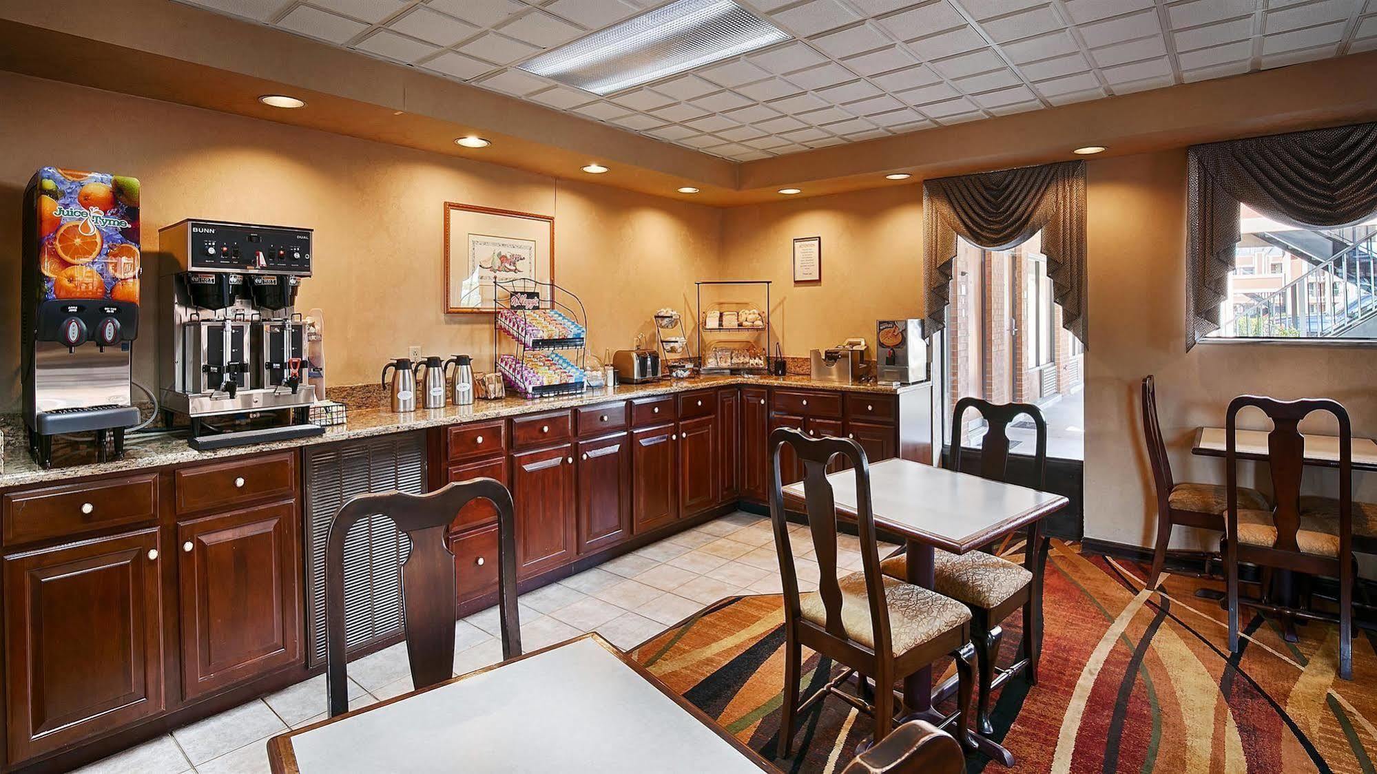 Best Western Thunderbird Motel Cookeville Kültér fotó